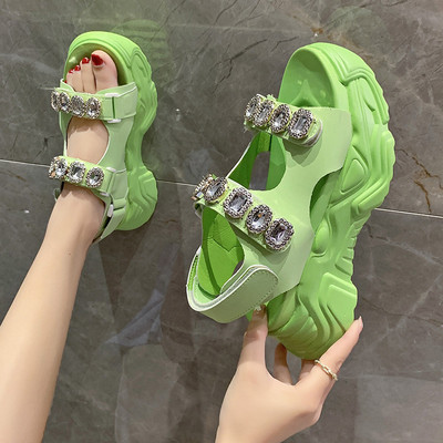 Νέο μοντέλο γυναικεία σανδάλια σε τέσσερα χρώματα με διακοσμητικές πέτρες