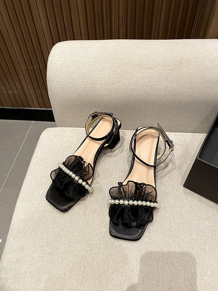 Moderne ženske sandale od tila i bisera - peta debljine 4,5 cm