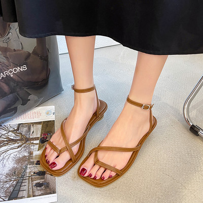 Moderne ženske sandale od eko kože sa visokom petom 3,5 cm