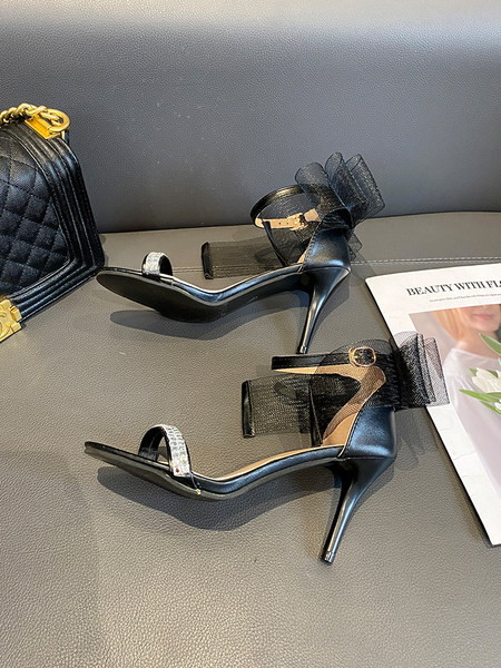 Moderne ženske sandale na tanku petu od 8,5 cm i trakom