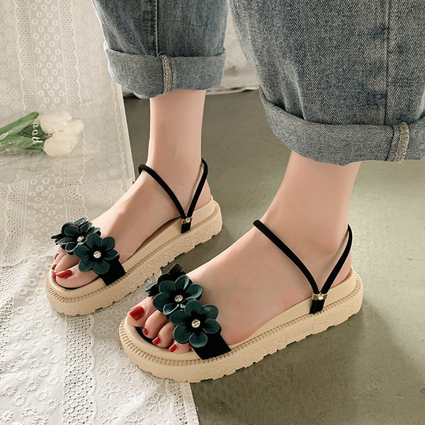 Ležerne ženske sandale sa 3D cvjetnim elementom u tri boje