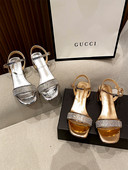 Γυναικεία έκο δερμάτινα σανδάλια με διακοσμητικές  πέτρες και επίπεδη σόλα