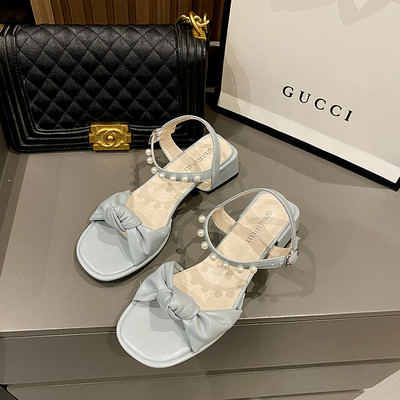 Γυναικεία casual σανδάλια από faux δέρμα και  πέρλες