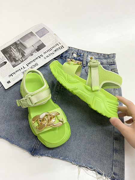 Ležerne ženske sandale sa metalnim lancem