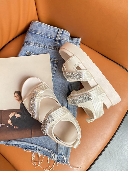 Ženske ležerne sandale sa naljepnicama i kamenčićima