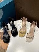 Μοντέρνα γυναικεία σανδάλια με τακούνι  8 cm και αγκράφα 