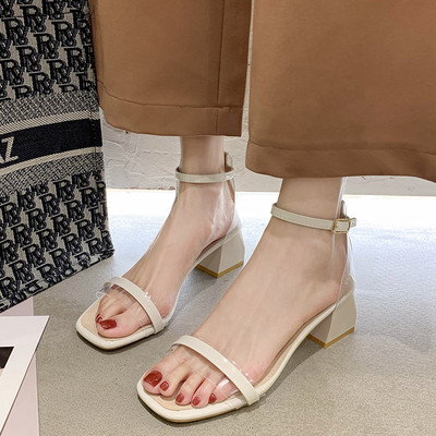 Нов модел дамски сандали от еко кожа с квадратен ток
