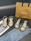 Moderne ženske sandale sa kamenčićima i ravnim đonom