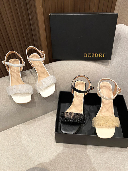 Moderne ženske sandale sa tilom i sjajnim česticama