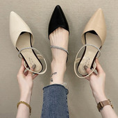 Γυναικεία καθημερινά σανδάλια με διακοσμητικές πέτρες - μυτερό  μοντέλο