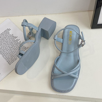 Casual γυναικεία σανδάλια με οικολογικά δερμάτινα λουριά σε διάφορα χρώματα