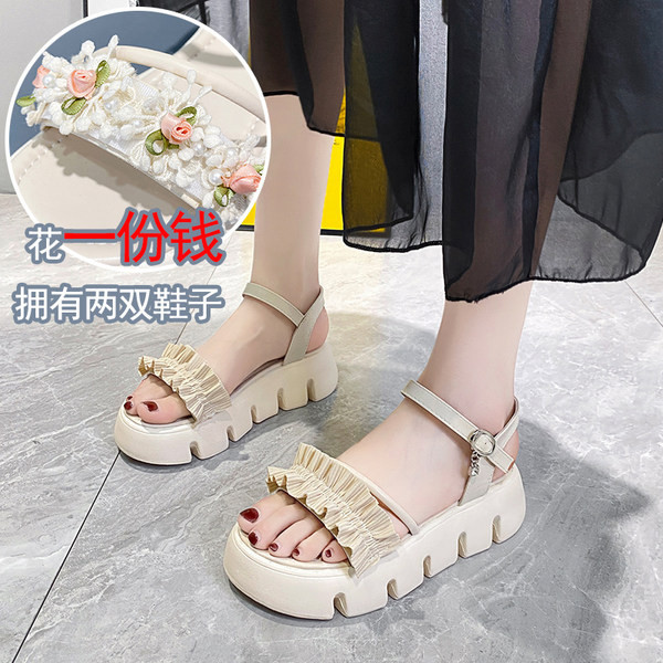 Νέο μοντέλο γυναικεία σανδάλια με τρισδιάστατο στοιχείο - οικολογικό δέρμα