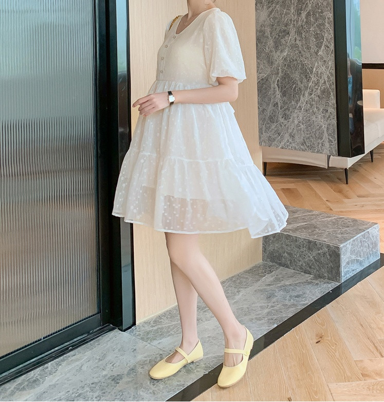 Elegantna ženska kratka haljina s ovalnim izrezom za trudnice