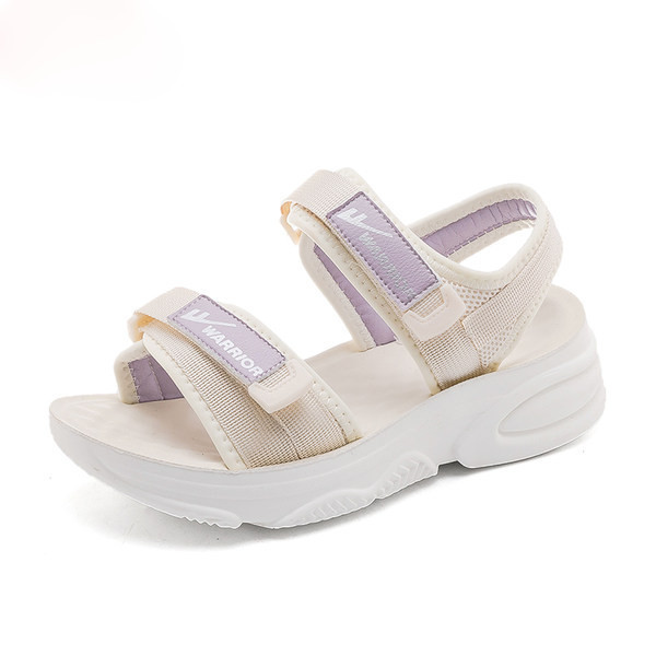 Novi model sportskih sandala sa čičak kopčanjem