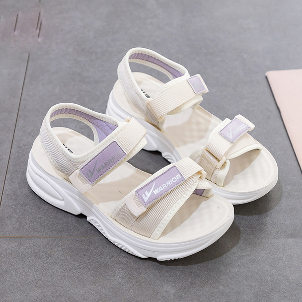 Novi model sportskih sandala sa čičak kopčanjem