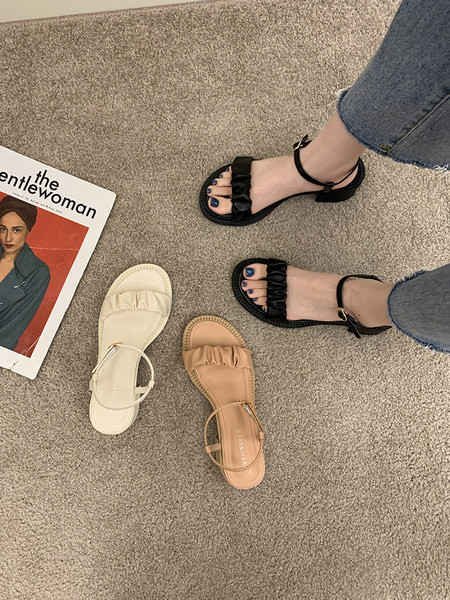 Moteriškos dirbtinės odos basutės – dviejų modelių