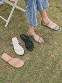 Novi model ženskih ležernih sandala sa tankim remenčićima i ravnim đonom