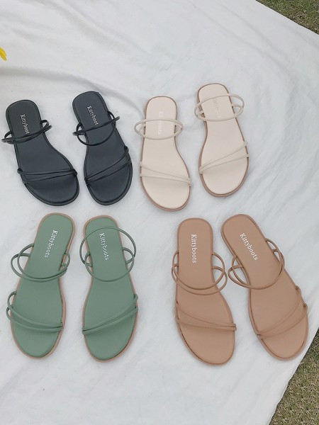 Novi model ženskih ležernih sandala sa tankim remenčićima i ravnim đonom