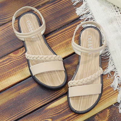 Casual γυναικεία σανδάλια κατασκευασμένα από faux δέρμα με επίπεδη σόλα