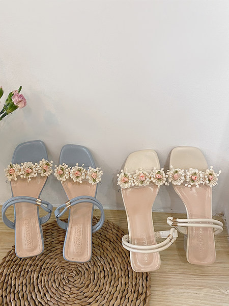 Νέο μοντέλο γυναικεία σανδάλια με τρισδιάστατη διακόσμηση και διαφανή τακούνι