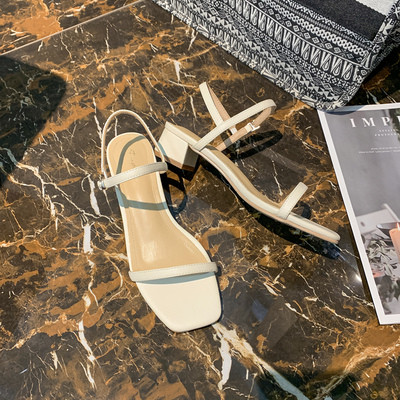 Ženske sandale od eko kože sa tankim lancima i petom 3 cm