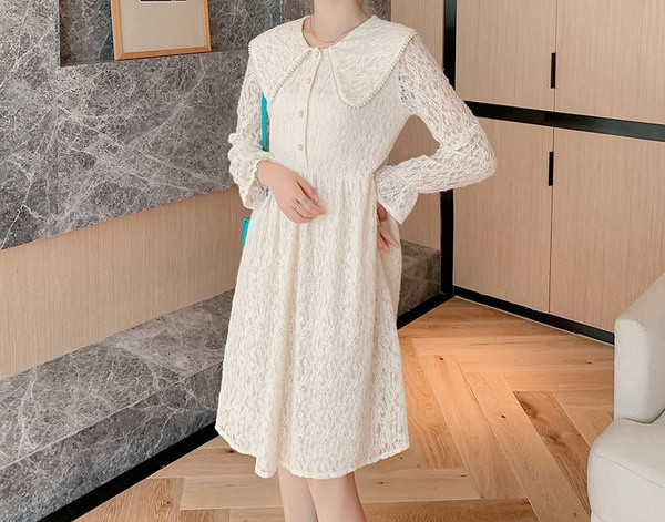 Elegantna ženska haljina od čipke s dugim rukavima i gumbima za trudnice