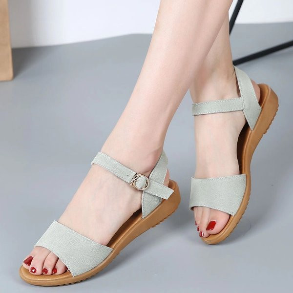 Casual γυναικεία σανδάλια από οικολογικό δέρμα ή οικολογικό σουέτ