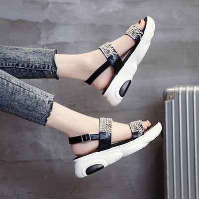 Καλοκαιρινά casual σανδάλια με πέτρινη διακόσμηση