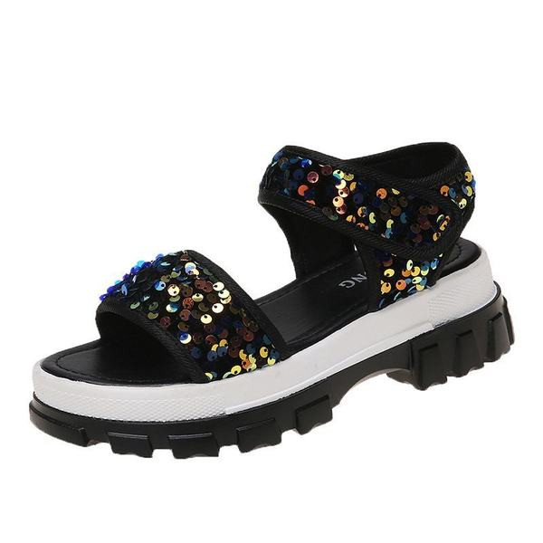 Sieviešu spīdīgas sandales ar velcro