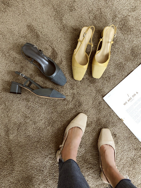 Ležerne ženske sandale od eko kože sa kopčom i petom debljine 5 cm