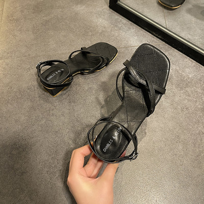 Γυναικεία έκο δερμάτινα σανδάλια με λουράκια