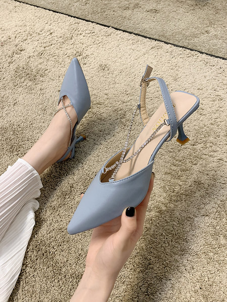 Šiljati model ženskih kožnih sandala i križnih remena s kamenčićima