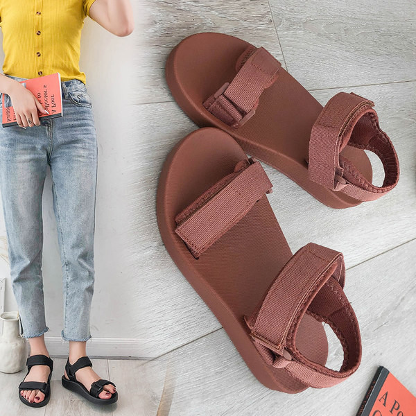 Ikdienas sandales ar plakanu zoli un velcro aizdari sievietēm