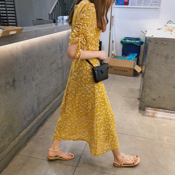 Damaki sandale u tri modela sa ukrasnim perlicama i ravnim potplatom