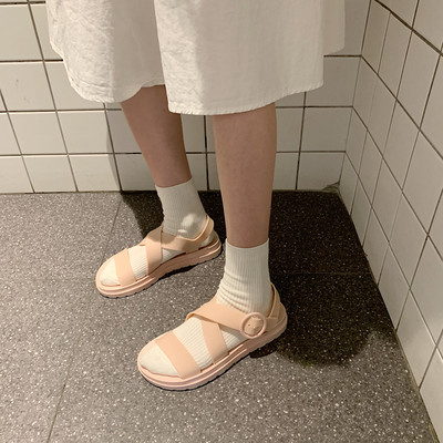 Lameda tallaga naiste sandaalid erinevates värvides