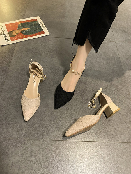 Šiljati model ženskih sandala sa metalnim lancem i perlama