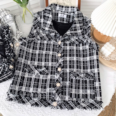 Γυναικείο γιλέκο καρό με κουμπιά και κλασικό κολάρο