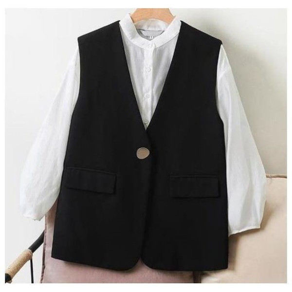 Γυναικείο γιλέκο για την άνοιξη με κουμπί