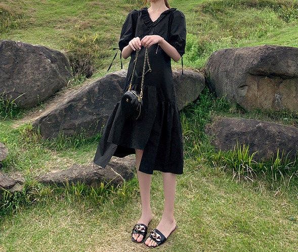 Elegantna haljina s vezama i špic izrezom za trudnice