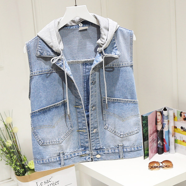 Ženski traper prsluk s kapuljačom i gumbima