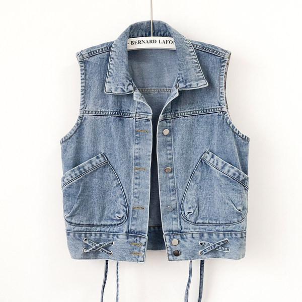 Proljetni traper prsluk s gumbima i vezicama