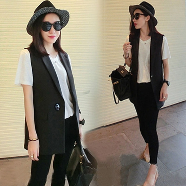 Γυναικείο μοντέρνο γιλέκο με μεσαίο μήκος και κουμπιά