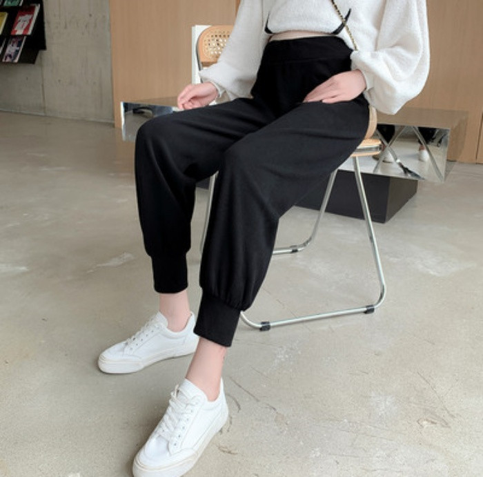 Moderne ženske sportske hlače za trudnice