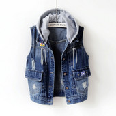 Γυναικείο γιλέκο τζιν με ογκώδεις τσέπες και κουκούλα
