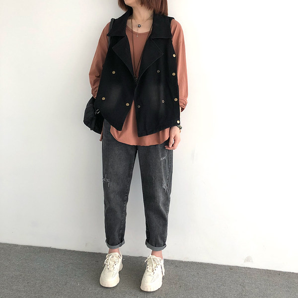 Ženski casual prsluk u crnoj boji