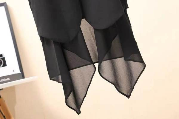 Novi model ženskog prsluka sa pečatnim dijelom