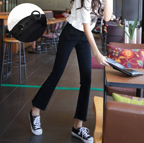 Γυναικεία μοντέρνα, ίσια τζιν μοντέλο για έγκυες γυναίκες