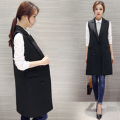 Pikk elegantne kaherealise kinnitusega vest