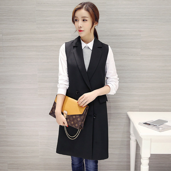 Μακρύ κομψό γιλέκο με κουμπιά δύο σειρών