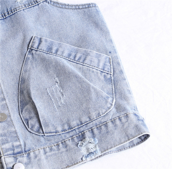 Γυναικείο γιλέκο casual με τσέπες και σκισμένα μοτίβα